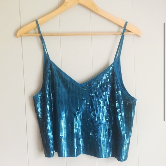 Express Sequin Embellished Crop Top Tank - Picture 8 of 9